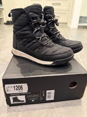 Sorel Kids Black Snow Boots youth Whitney II waterproof